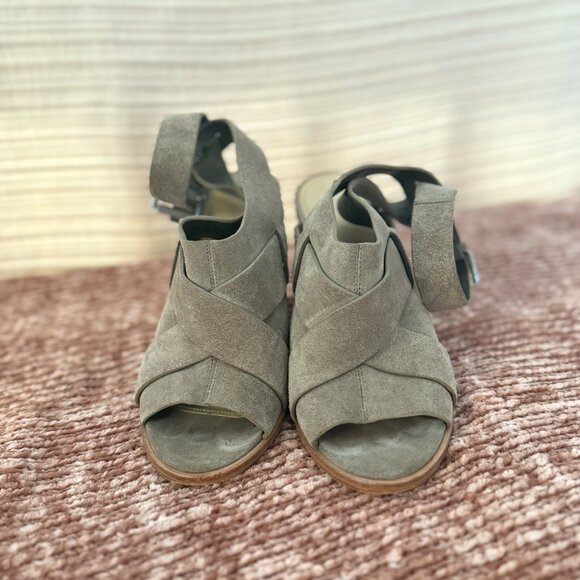 Marc Fisher Valen Women's Suede Strap Block Heel Sandals - Picture 1 of 5